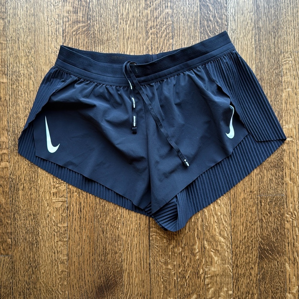 Nike AeroSwift Women's Dri-FIT ADV Mid-Rise Brief-Lined 3" Running Shorts M